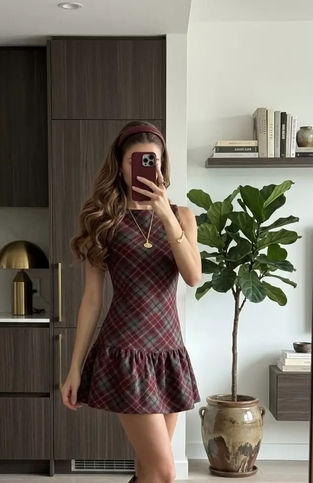 Outfits para la cena de empresa — look 6 para mujer (inspiración DRAPE)