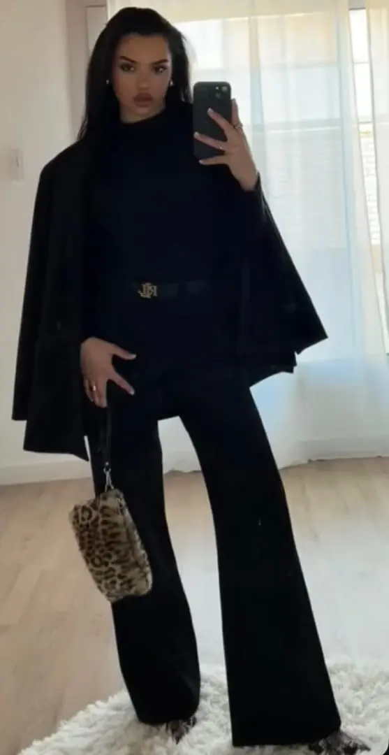 Outfits de invierno — look 8 para mujer (inspiración DRAPE)